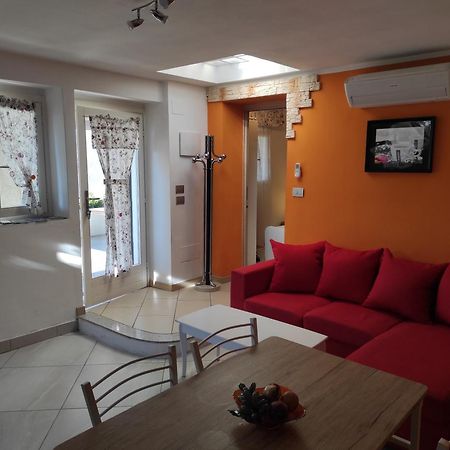 Ferienwohnung Vezio Hill House Perledo Exterior foto